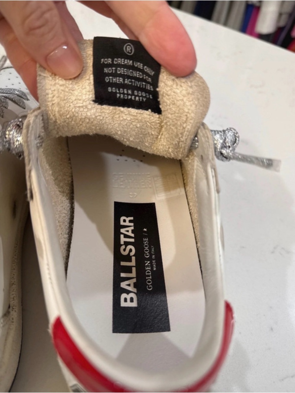 LIKE NEW Golden Goose Ballstar Sz 39/8.5 - Picture 6 of 8